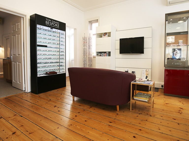 classic-eyes-opticians-6