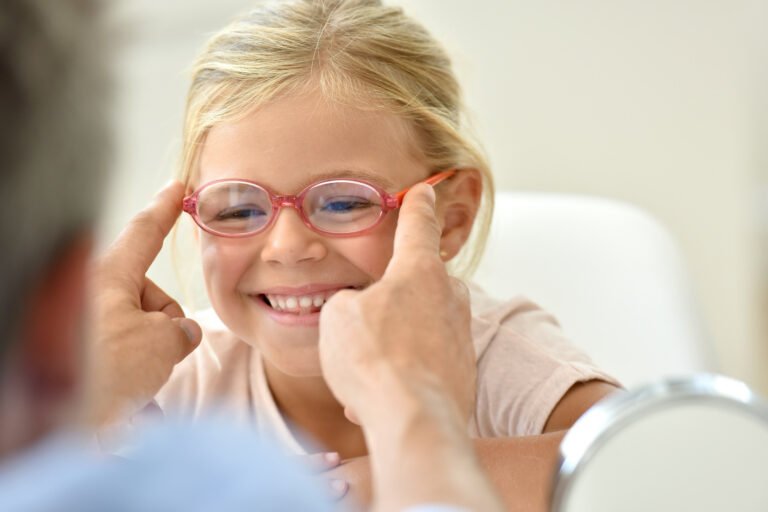 mackay and rollett opticians image 768x512